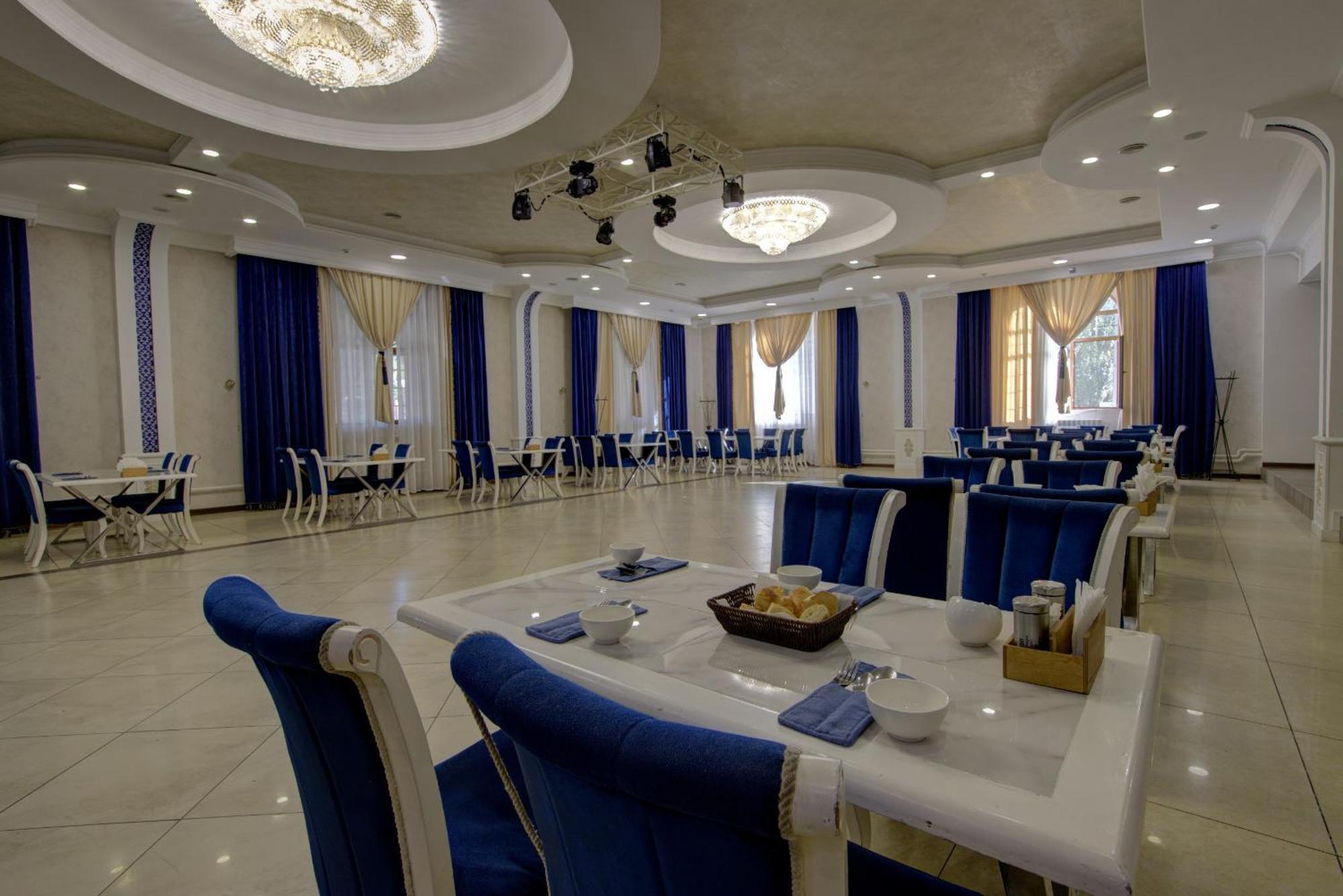 Khan Tengri Hotel Naryn Exterior foto